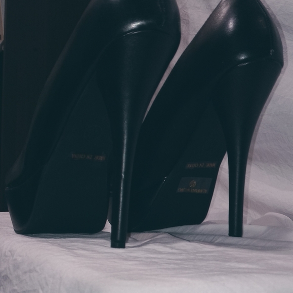 High hells - Picture 4 of 4